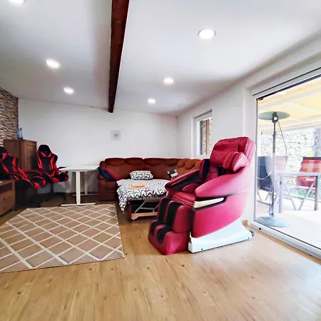 Cozy Corner With Kitchen& Private Bath Πανσιόν